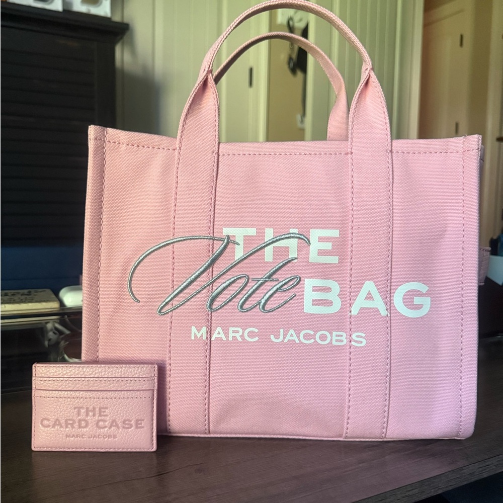 Marc Jacobs The Vote Tote Bag in Medium